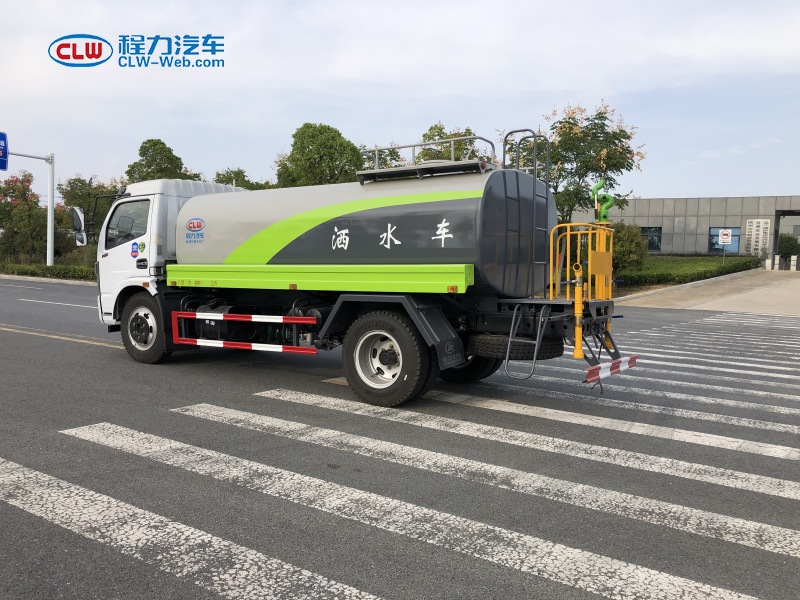 東風凱普特9噸灑水車(chē)