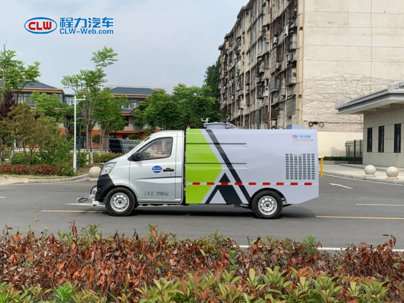 長安1.5噸路面清洗車(chē)