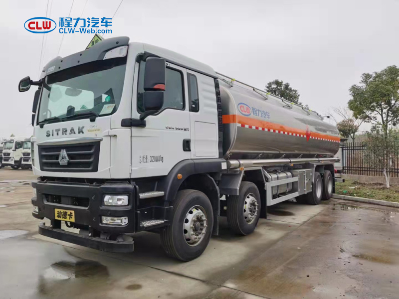 重汽SITRAK 8X4 30立方鋁合金油罐車(chē)