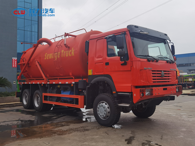 重汽SINOTRUCK 20噸6X4後八輪吸污車(chē)出口版