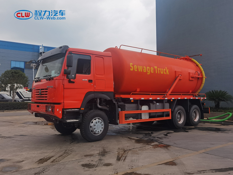 重汽SINOTRUCK 20噸6X4後八輪吸污車(chē)出口版